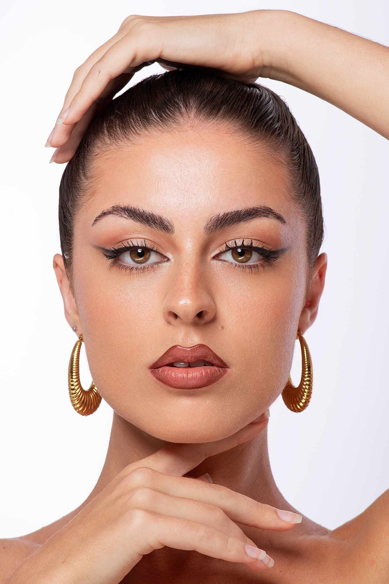 Retrato beauty frontal de María García