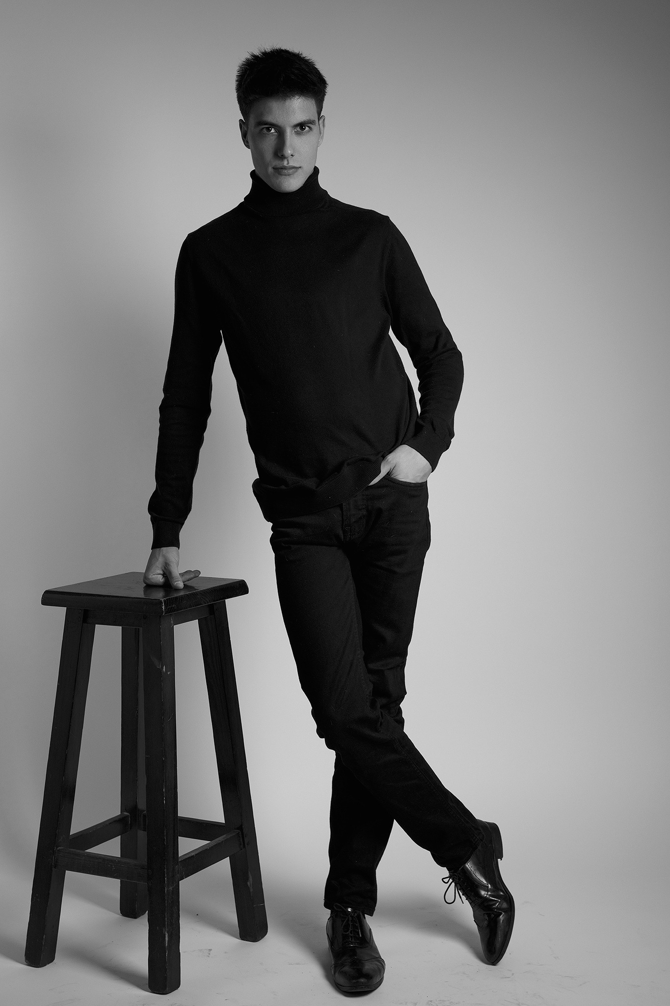 Retrato en blanco y negro de actor