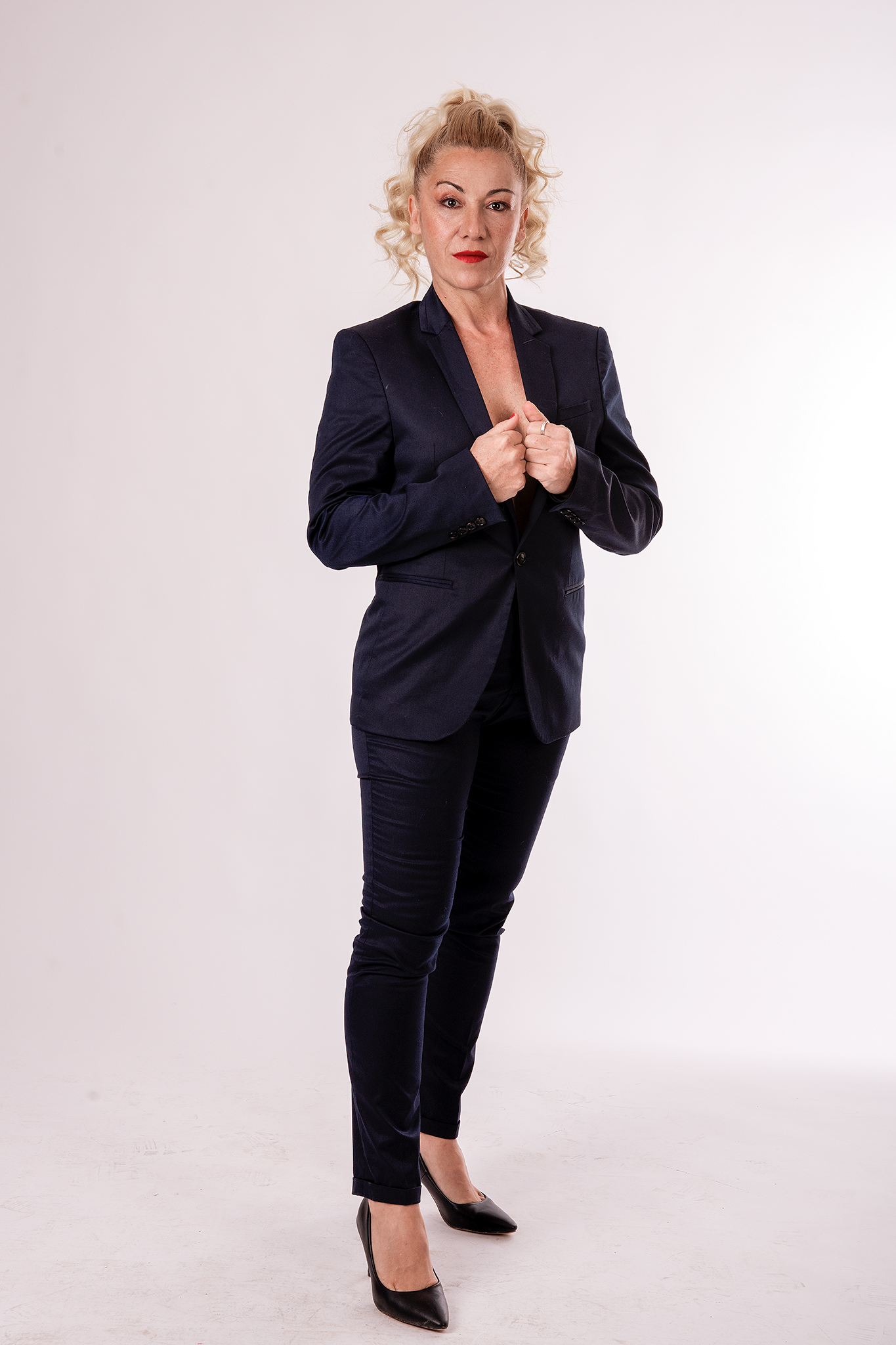 Retrato de actriz en traje